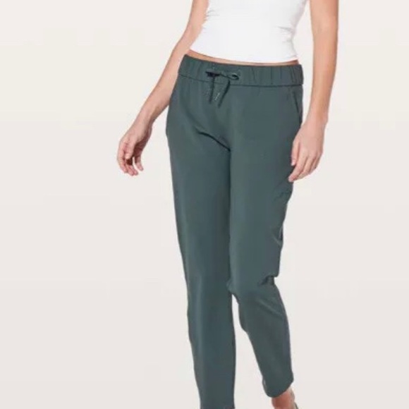 Lululemon On The Fly Pant Size 8 Full-On Luxtreme rare find - Picture 10 of 11